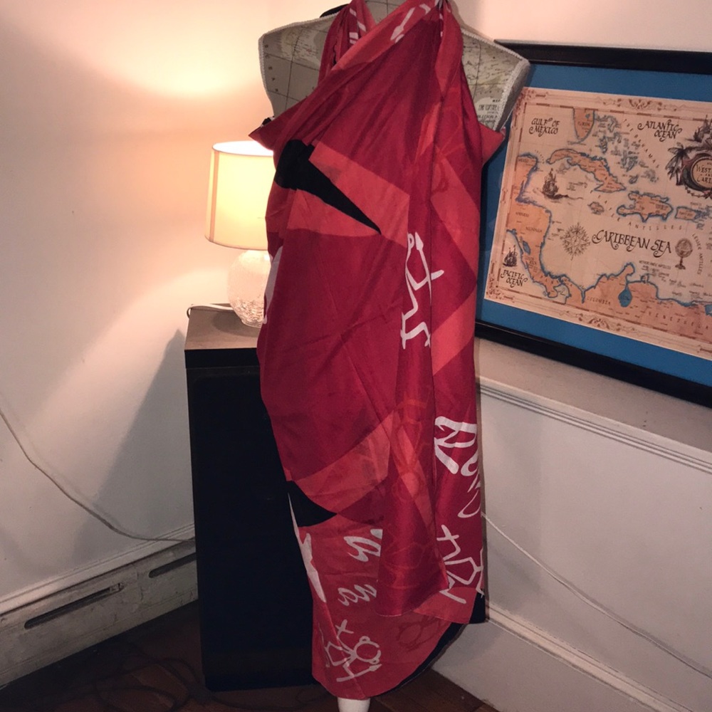 BNWOT DOMINICAN BEACH WRAP